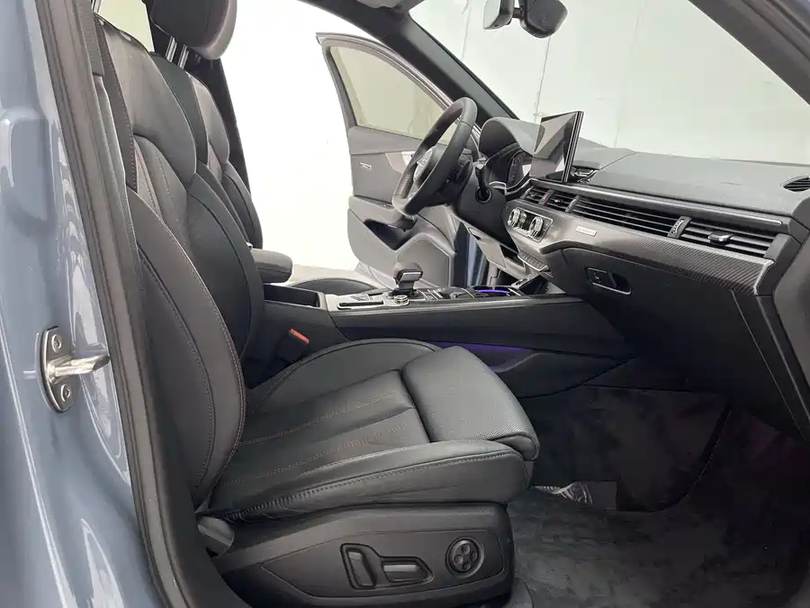 Used Audi A4L 2022 40 TFSI quattro RS kit combustion speed type