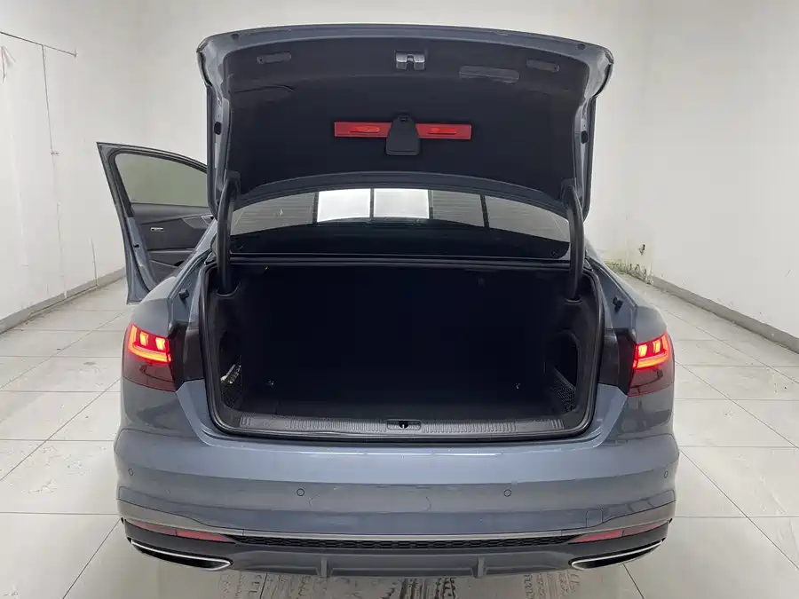 Used Audi A4L 2022 40 TFSI quattro RS kit combustion speed type