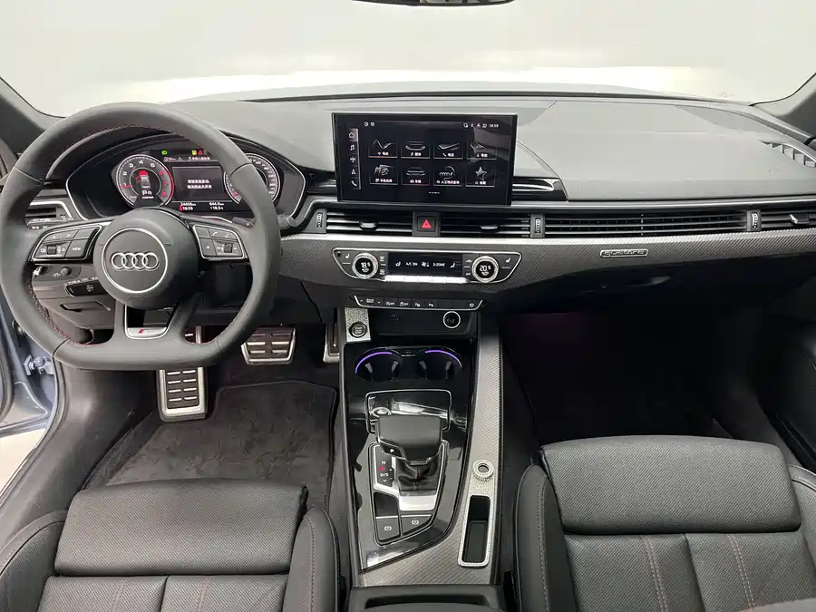 Used Audi A4L 2022 40 TFSI quattro RS kit combustion speed type