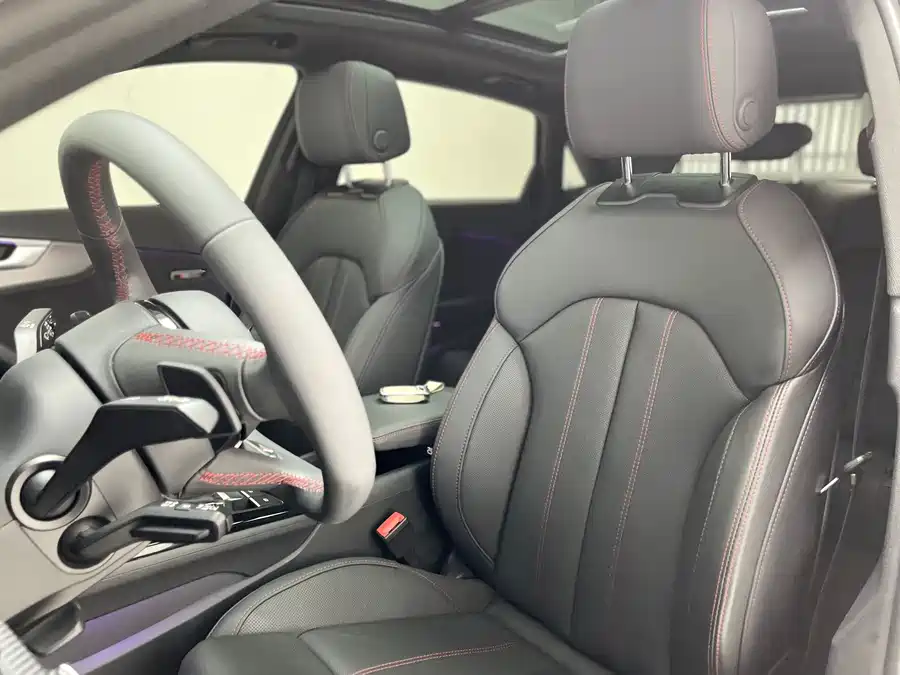 Used Audi A4L 2022 40 TFSI quattro RS kit combustion speed type