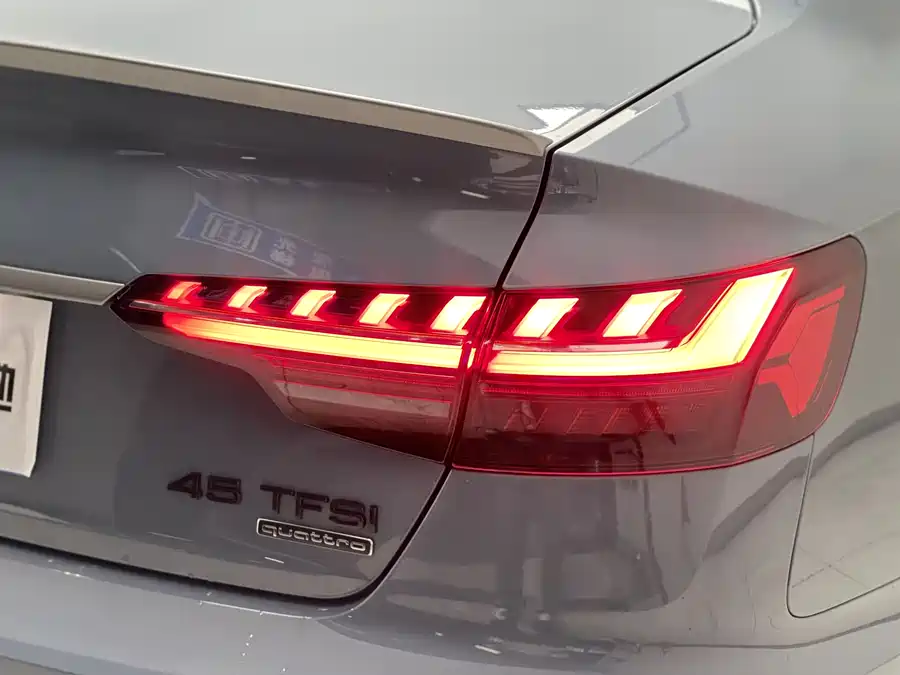 Used Audi A4L 2022 40 TFSI quattro RS kit combustion speed type