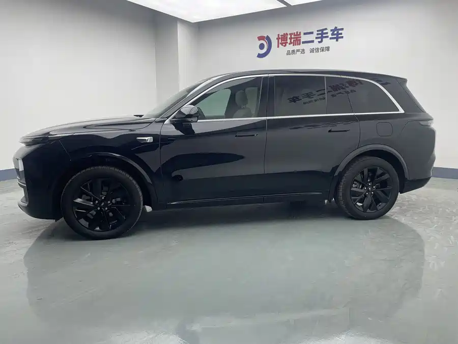 900x675_0_q87_c42_autohomecar__ChxpWGkIHWeADSZaAAM5p3177vE027.jpg.webp Used Li Auto L8 2023 Pro