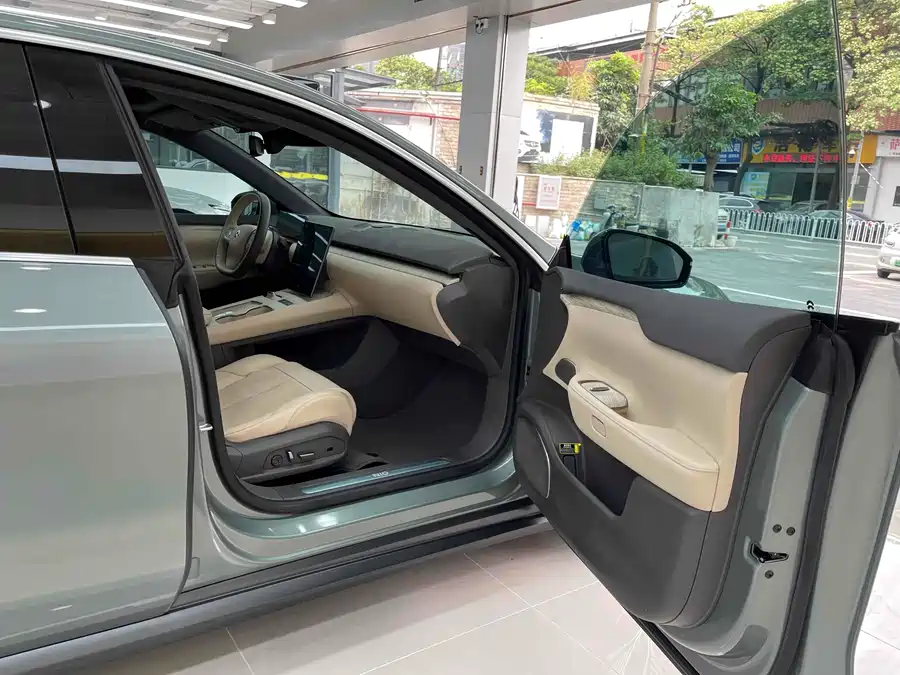 Used NIO ET7 2022 model 75kWh