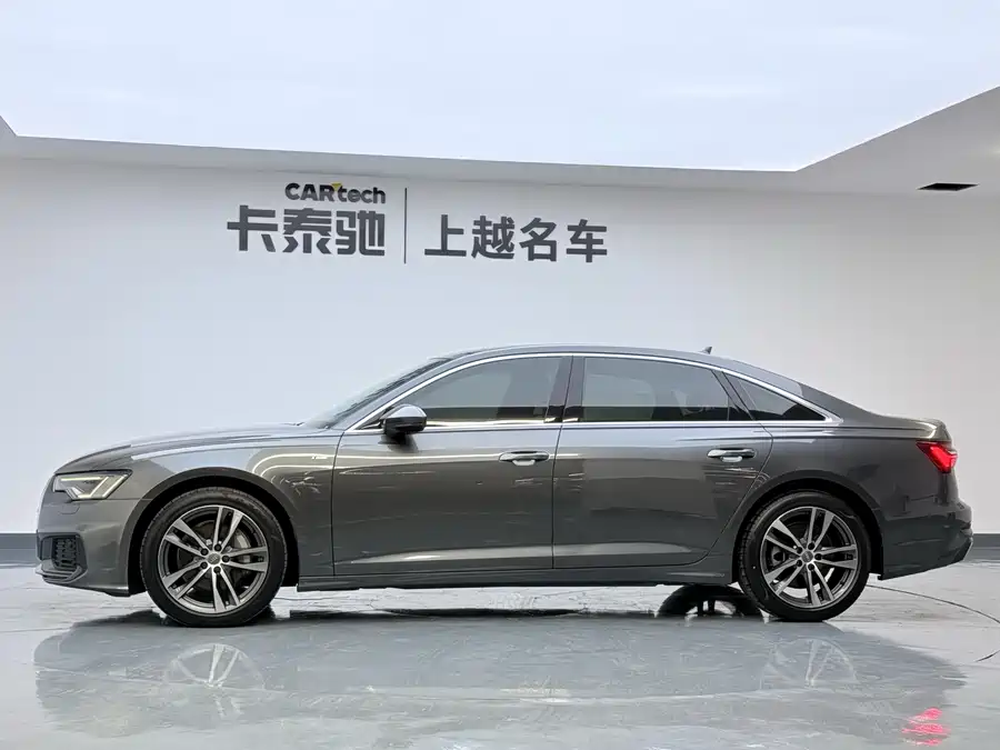 900x675_0_q87_c42_autohomecar__ChxpWGkKv7yAEw26AAZx1EbYtME885.jpg.webp Used Audi A6L 2019 40 TFSI luxury and dynamic model