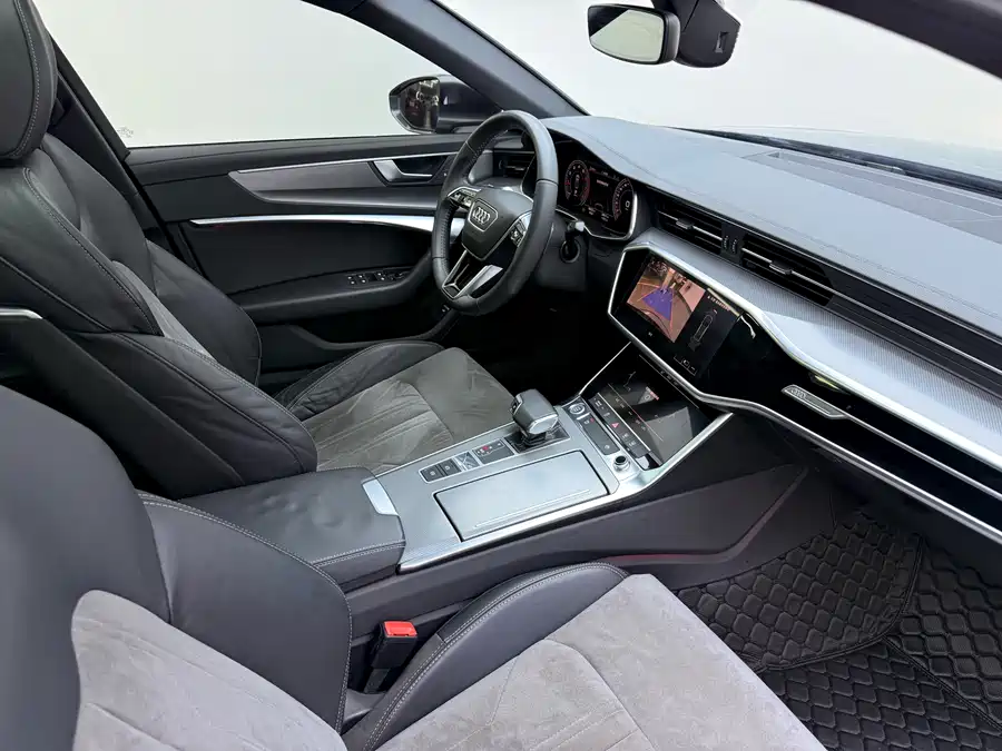 900x675_0_q87_c42_autohomecar__ChxpWGkKv8iAGbO4AAloBIo5BiY364.jpg.webp Used Audi A6L 2019 40 TFSI luxury and dynamic model