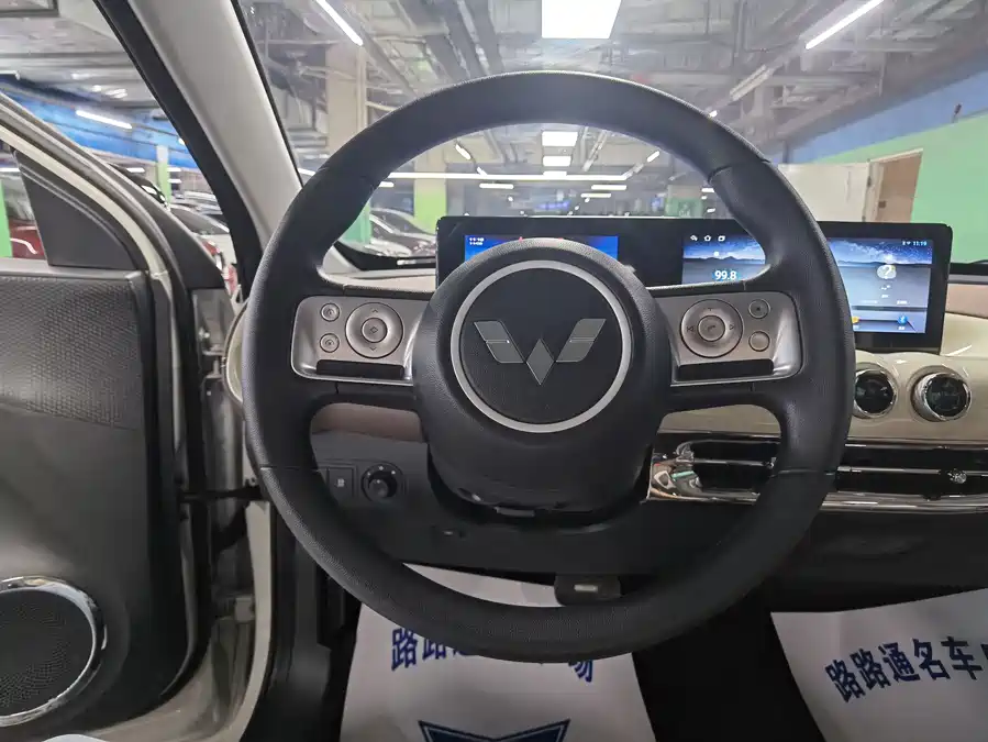 900x675_0_q87_c42_autohomecar__ChxpWGkMKD6Ab8wtAAaokjUtWII893.jpg.webp Used Wuling Bingo 2024 model 333km Yuexiang model