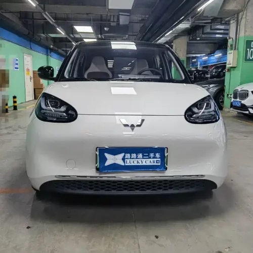 900x675_0_q87_c42_autohomecar__ChxpWGkMKDmAY3G5AAW1bmOwHIU474.jpg.webp Used Wuling Bingo 2024 model 333km Yuexiang model