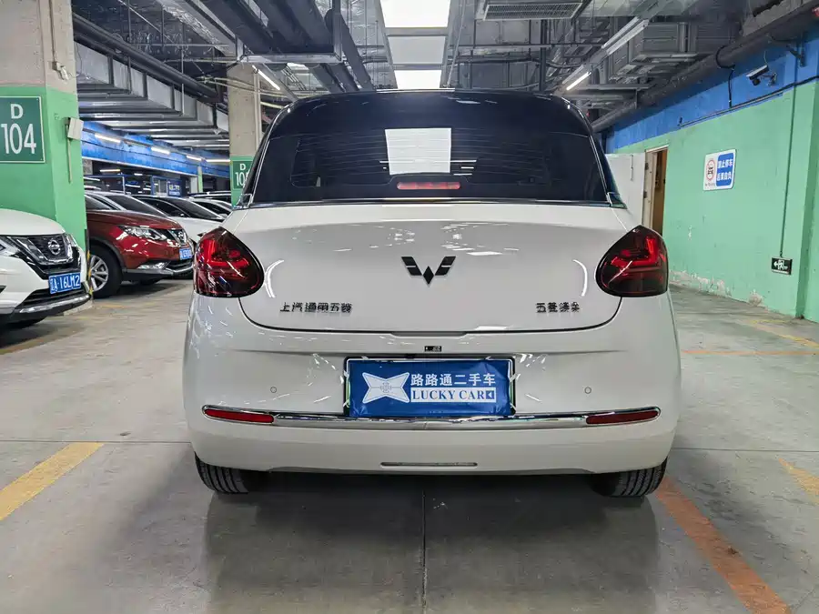 900x675_0_q87_c42_autohomecar__ChxpWGkMKDuAaKNMAAYGbYT3ges558.jpg.webp Used Wuling Bingo 2024 model 333km Yuexiang model