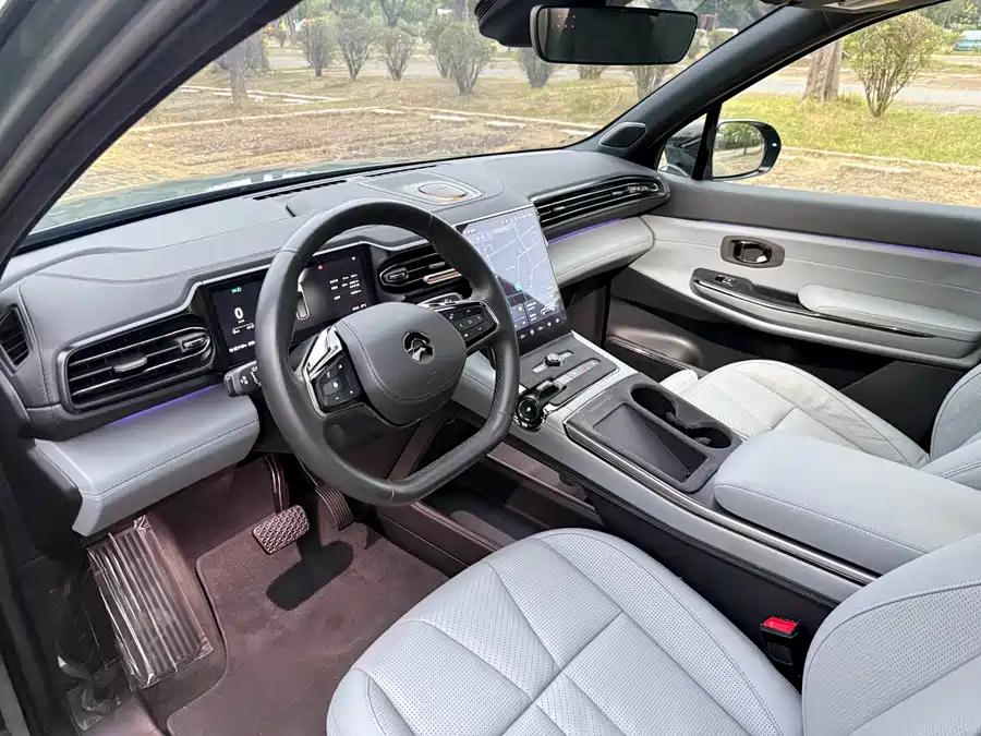 900x675_0_q87_c42_autohomecar__ChxpWGkOMASAY8iaAAq1Rwx_cjM233.jpg.webp Used NIO ES8 2020 580KM seven-seater version