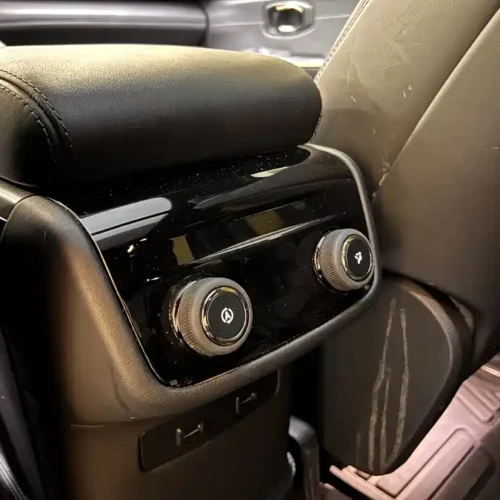 900x675_0_q87_c42_autohomecar__ChxpWGkOt8iAaxUNAASPPKGXJCY132.jpg.webp Used NIO ES8 2020 580KM Signature Edition Six-Seater Edition