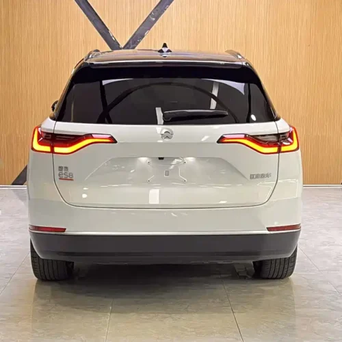 900x675_0_q87_c42_autohomecar__ChxpWGkOt8qAVjuQAAT0B8rdND4252.jpg.webp Used NIO ES8 2020 580KM Signature Edition Six-Seater Edition