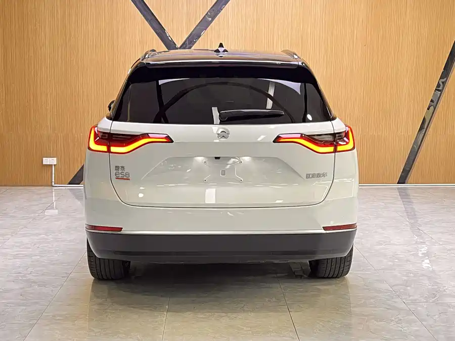 900x675_0_q87_c42_autohomecar__ChxpWGkOt8qAVjuQAAT0B8rdND4252.jpg.webp Used NIO ES8 2020 580KM Signature Edition Six-Seater Edition