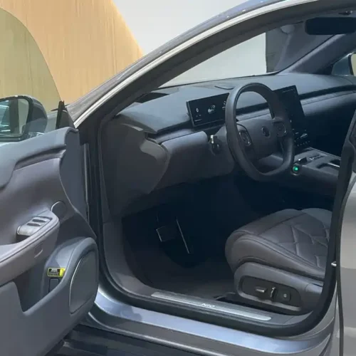 900x675_0_q87_c42_autohomecar__ChxpWGkPA8KAfqJmAAXAzMmHrME404.jpg.webp Used NIO ET7 2024 75kWh Executive Signature Edition