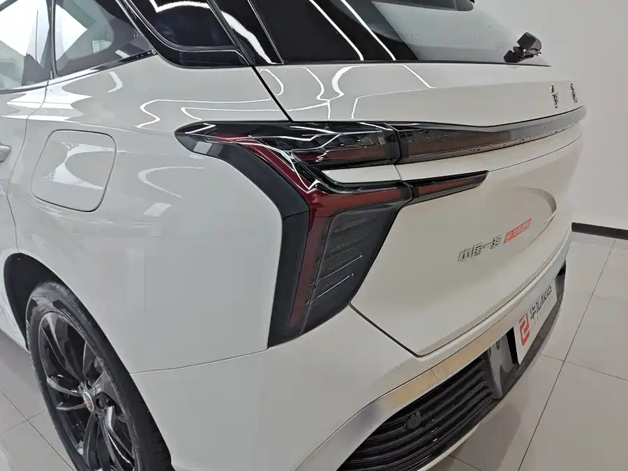 Used Hongqi HS3 PHEV 2025 model 117km Jinwei PLUS version