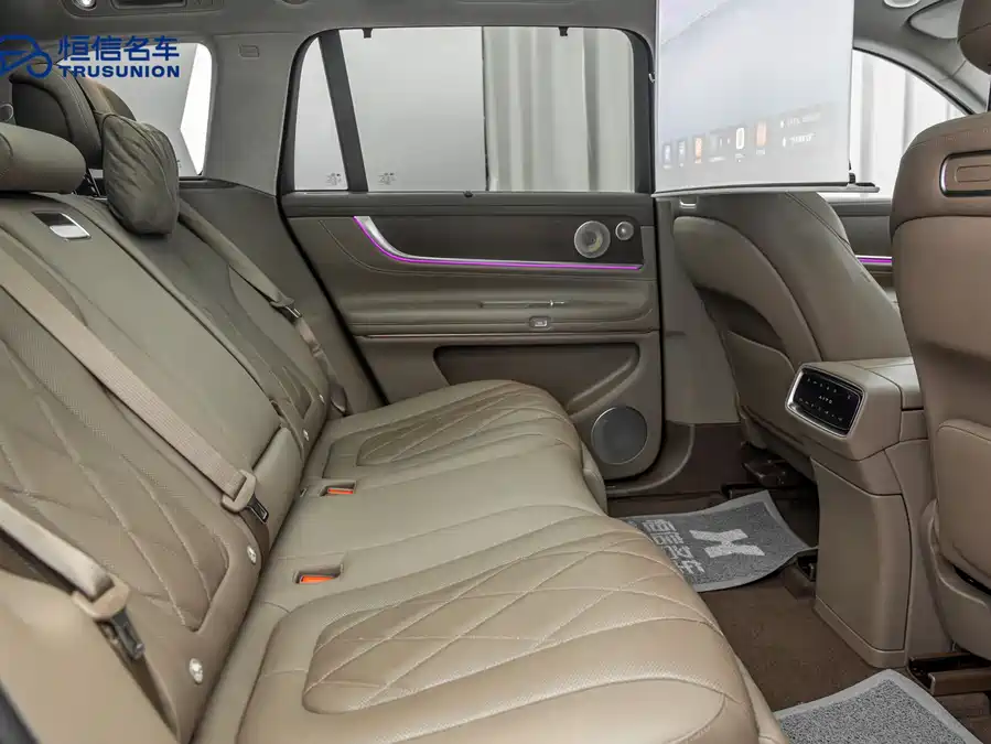 900x675_0_q87_c42_autohomecar__ChxpWGkQLuyAC1qMAAQFIRD6Qgg358.jpg.webp Used AITO M9 2024 extended range Ultra version 52kWh 5-seater version