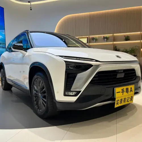 900x675_0_q87_c42_autohomecar__ChxpWGkRlBSAIPRkAAgEKm72WXI935.jpg.webp Used NIO ES8 2020 415KM six-seater version