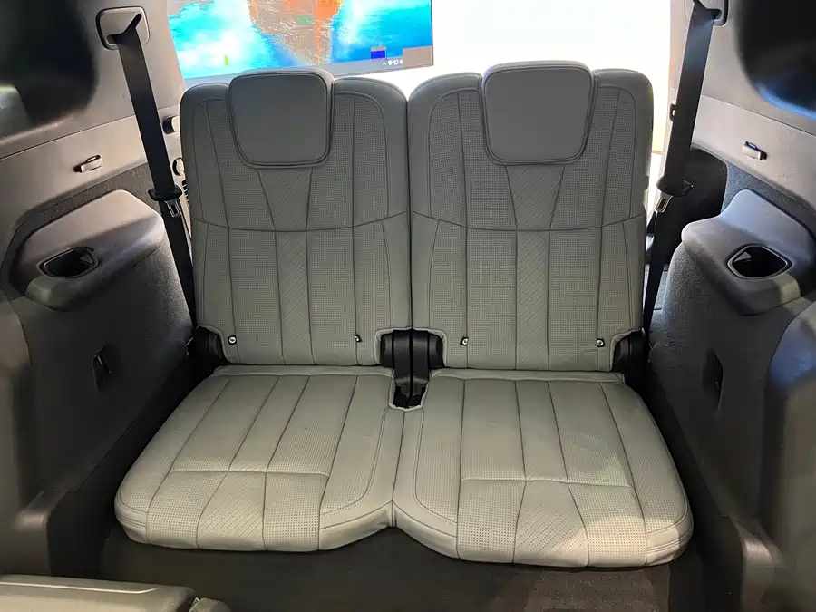 900x675_0_q87_c42_autohomecar__ChxpWGkRlBmAGdZjAAoVYGkZvAM407.jpg.webp Used NIO ES8 2020 415KM six-seater version