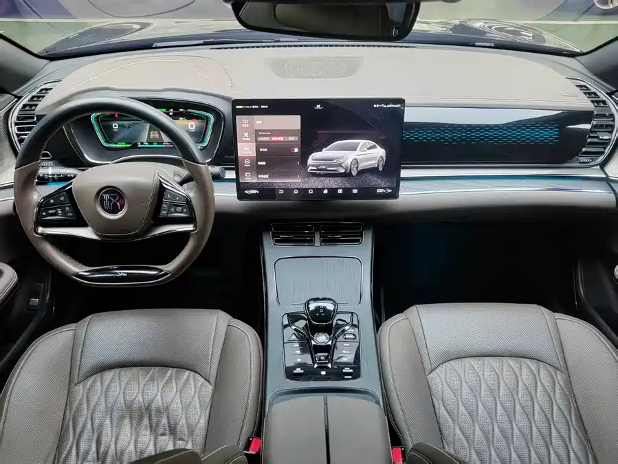 900x675_0_q87_c42_autohomecar__ChxpWGkRnVWAb38XAAST_rBfzww241.jpg.webp Used BYD Han 2020 EV ultra-long endurance version premium model