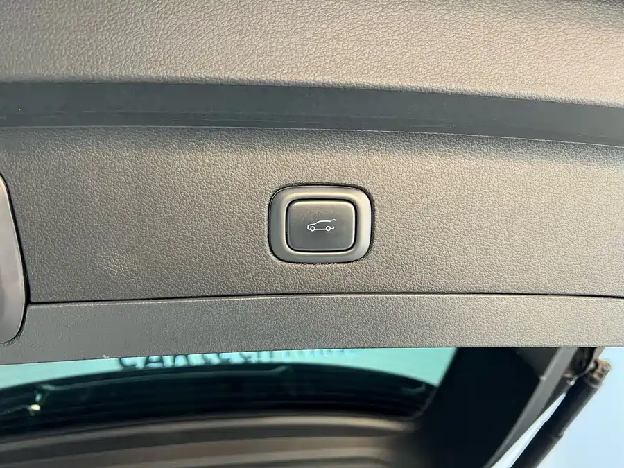 900x675_0_q87_c42_autohomecar__ChxpWGkS8_SAf7G4AAyiUg4ZEvY456.jpg.webp Used NIO ES6 2020 600KM Sports Edition