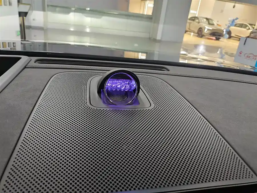 Used AITO M9 2024 extended range Ultra version 52kWh 5-seater version