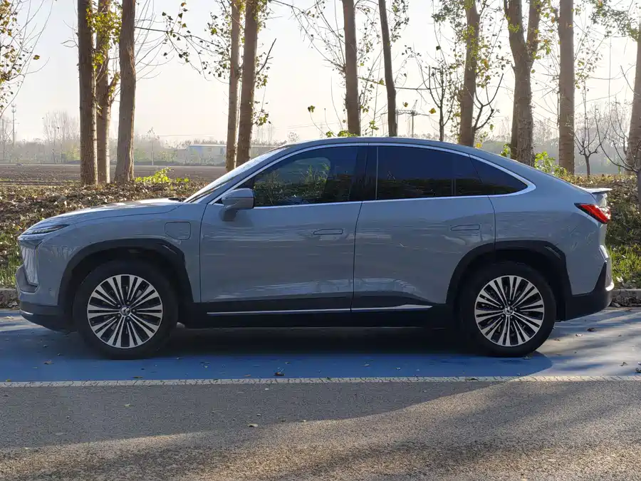 900x675_0_q87_c42_autohomecar__ChxpWGkVXHeAEHsNAAo7CEXhCWU635.jpg.webp Used NIO EC6 2020 440KM Performance Edition