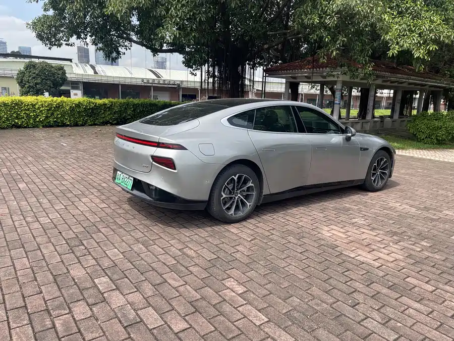 900x675_0_q87_c42_autohomecar__ChxpWGkVjVuAf2CuABDA6bNIAK8285.jpg.webp Used Xpeng P7 2022 model 625E