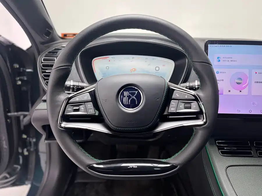 Used BYD Han 2022 EV 610KM four-wheel drive Qianshancui Limited Edition