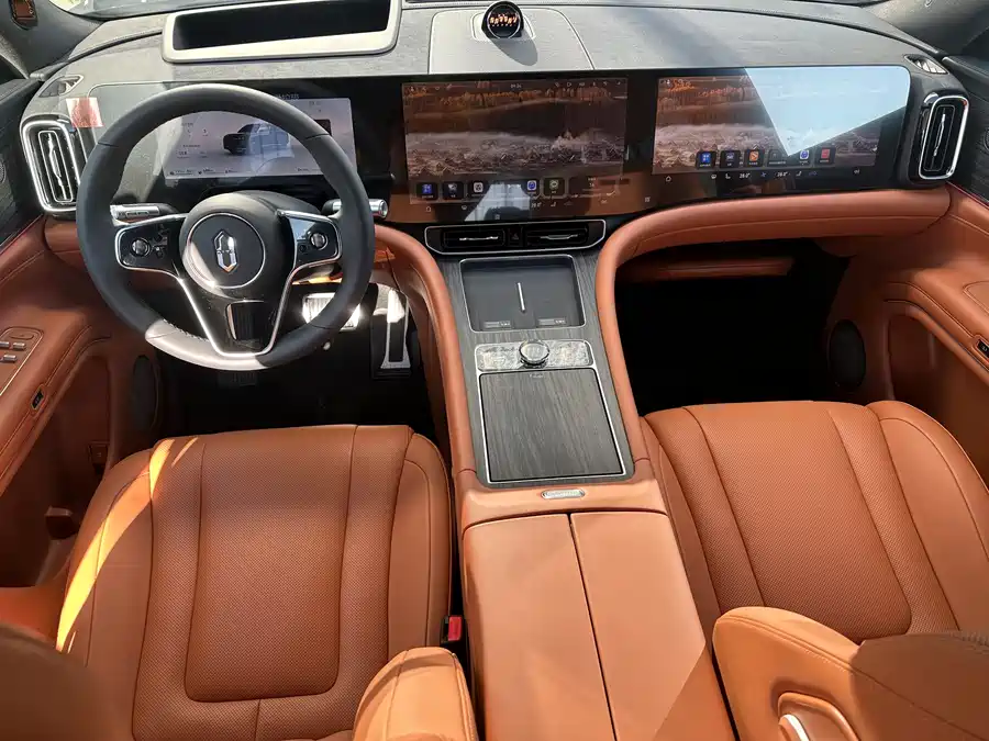 900x675_0_q87_c42_autohomecar__ChxpWGkX-vyAYdtMAAdC-SyFlQ0043.jpg.webp Used AITO M9 2024 extended range Ultra version 42kWh 6-seater version