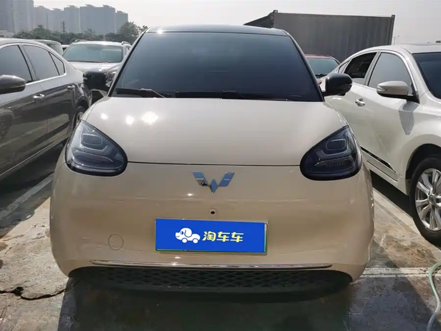 900x675_0_q87_c42_autohomecar__ChxpWGk_Zv-APEeaAAF2Nj0xWko321.jpg.webp Used Wuling Bingo 2025 model 333km Lingxi exclusive model