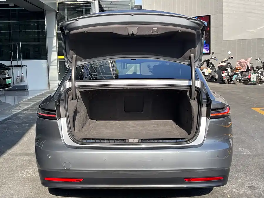 900x675_0_q87_c42_autohomecar__ChxpWGk_wzmAD4edAAmVKayLGOA610.jpg.webp Used NIO ET7 2024 100kWh Executive Signature Edition