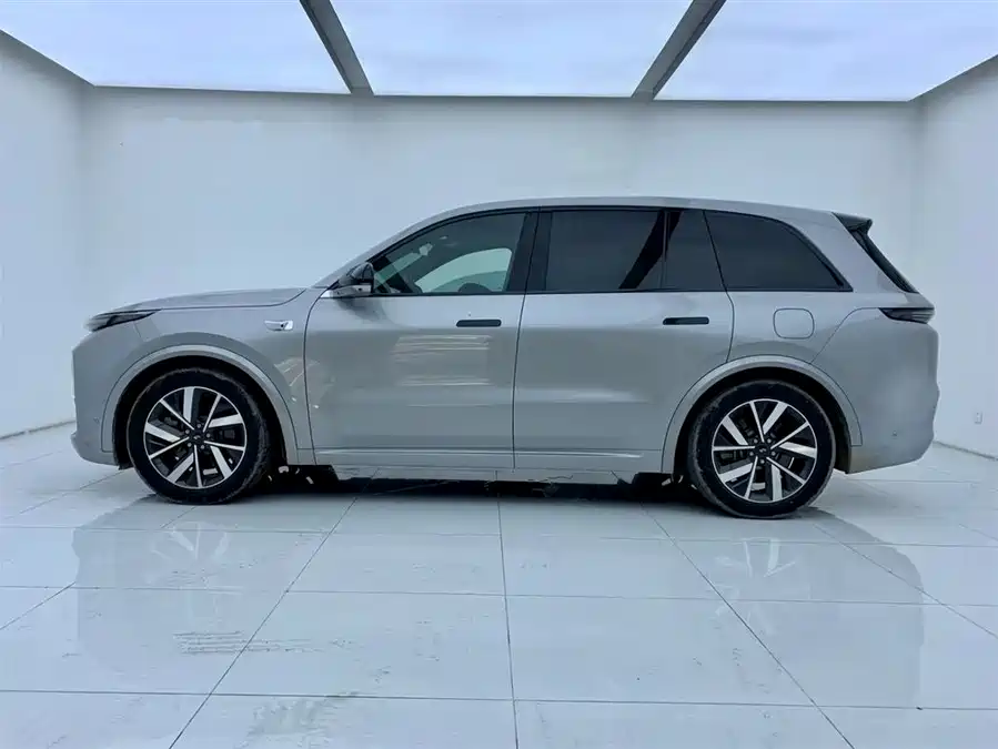 Used Li Auto L8 2023 Pro