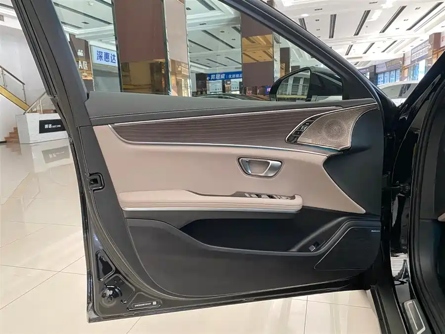 Used BYD Han 2025 EV 701KM lidar smart driving model