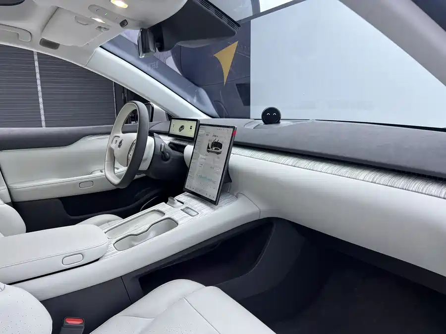 Used NIO ET7 2023 model 75kWh