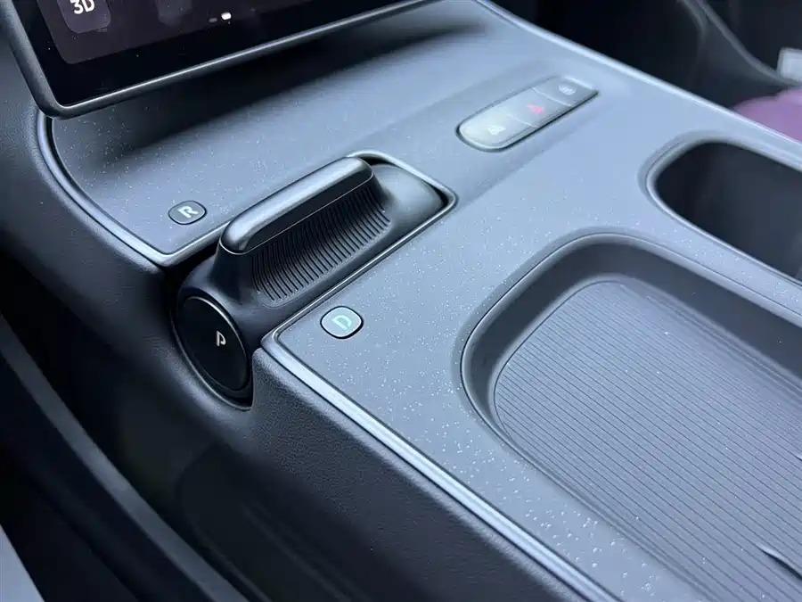 900x675_0_q87_c42_autohomecar__ChxpWGkcMJ-AXc7FAAHEAyp_EQk791.jpg.webp Used NIO ET5T 2024 model 75kWh Touring