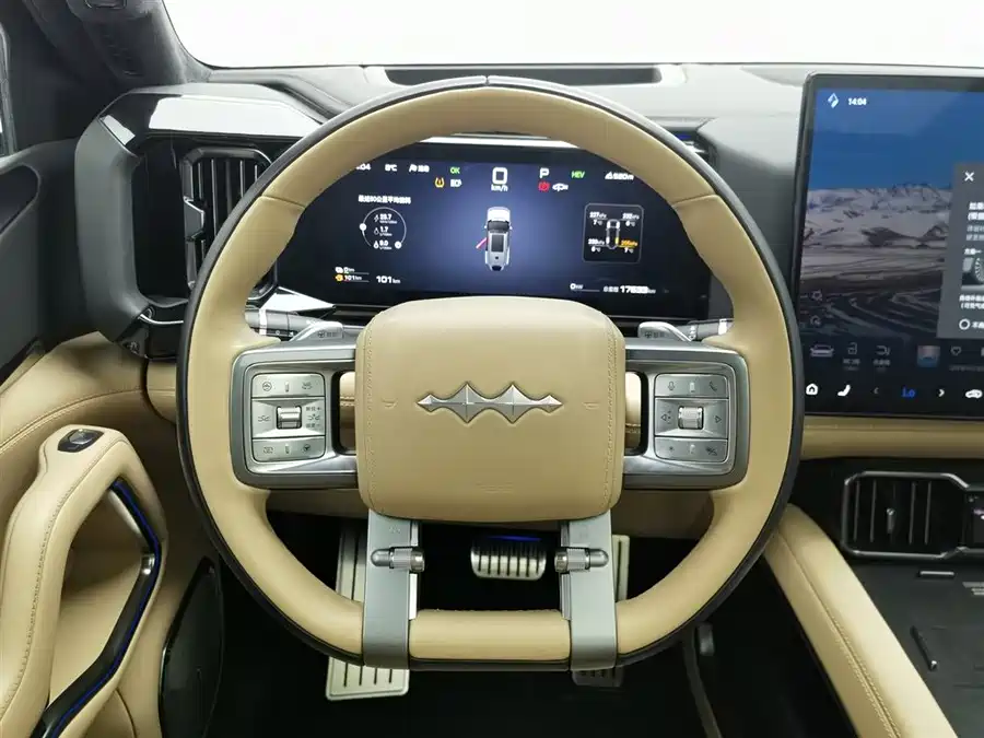 900x675_0_q87_c42_autohomecar__ChxpWGkdXOaAMUjaAAGvLOpyHNs836.jpg.webp Used BYD Leopard 8 2025 Zhiyong flagship version 7 seats