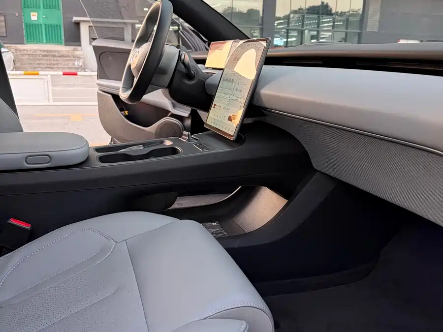 900x675_0_q87_c42_autohomecar__ChxpWGkduU-APDIDAAdHP-MpPkQ734.jpg.webp Used NIO ET5T 2024 model 75kWh Touring