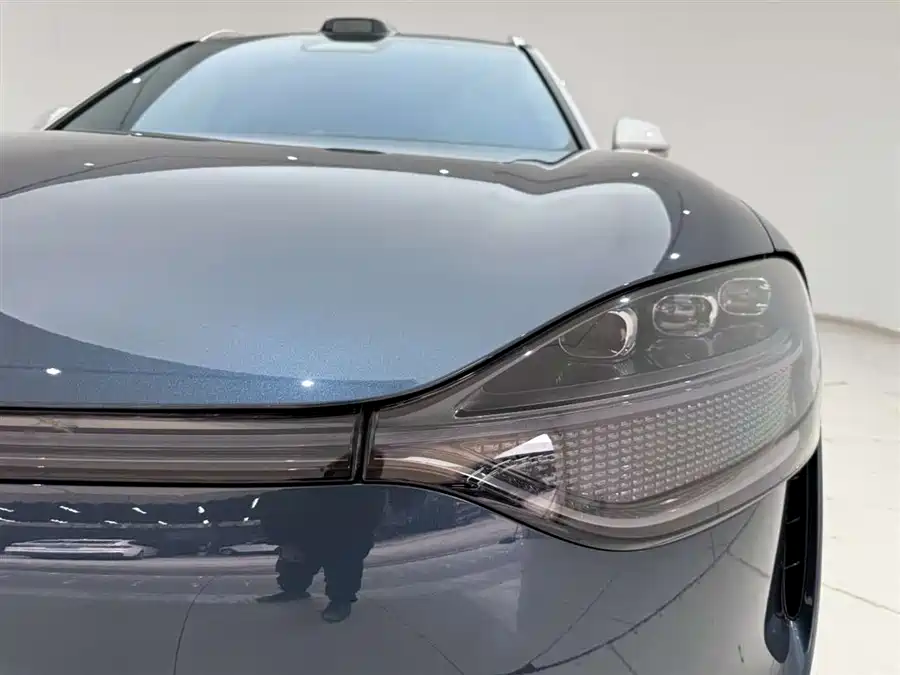 900x675_0_q87_c42_autohomecar__ChxpWGke2d6AKtuDAAFYl-Jh6hg481.jpg.webp Used AITO M9 2024 extended range Ultra version 52kWh 5-seater version