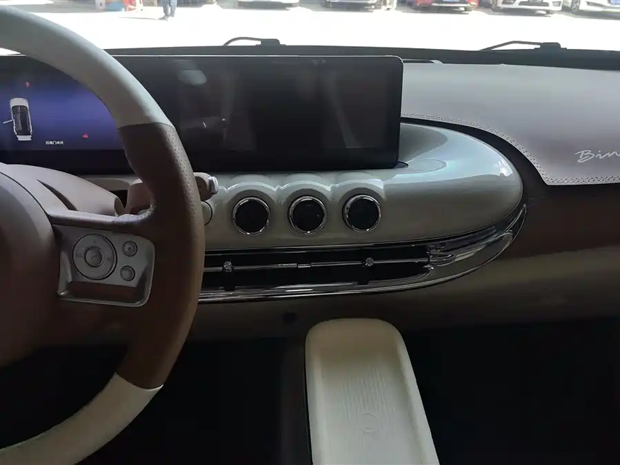 Used Wuling Bingo 2025 model 333km Lingxi Internet model