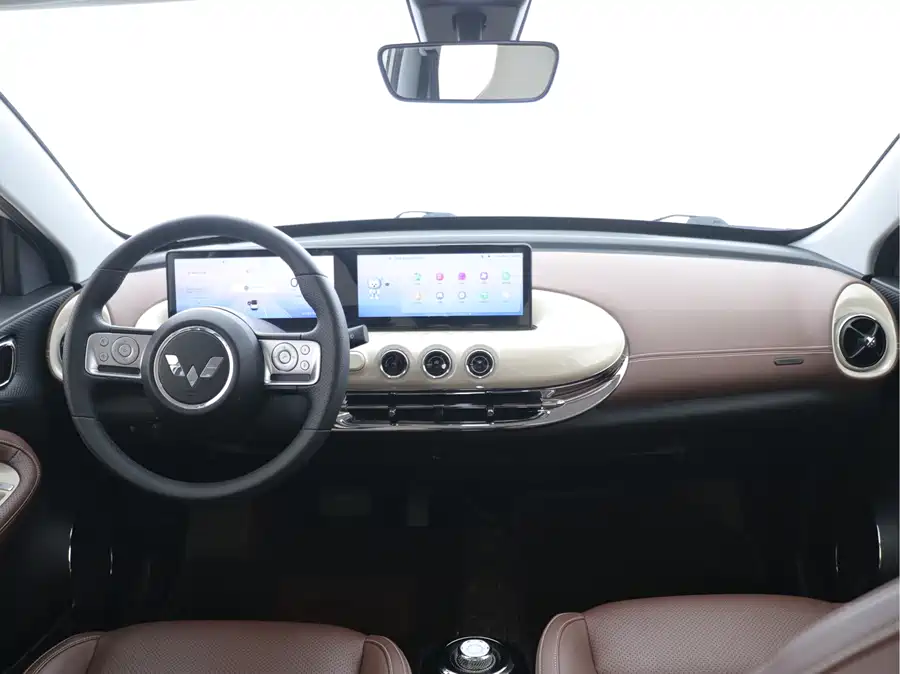 Used Wuling Bingo 2023 model 333km Lingxi Internet+ model