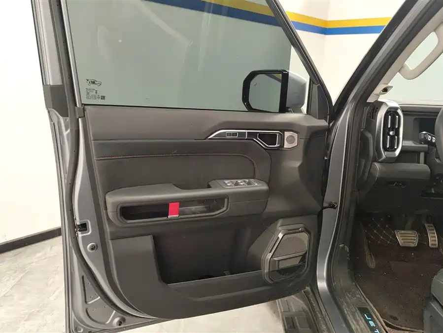 Used Jietu Traveler 2023 2.0T four-wheel drive crossover PRO