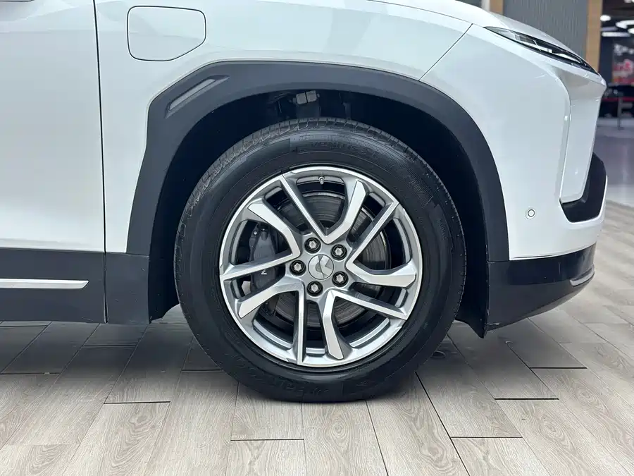 900x675_0_q87_c42_autohomecar__ChxpWGkhgCyAfWwNAAhaUlrSd0w515.jpg.webp Used NIO EC6 2020 615KM Performance Edition