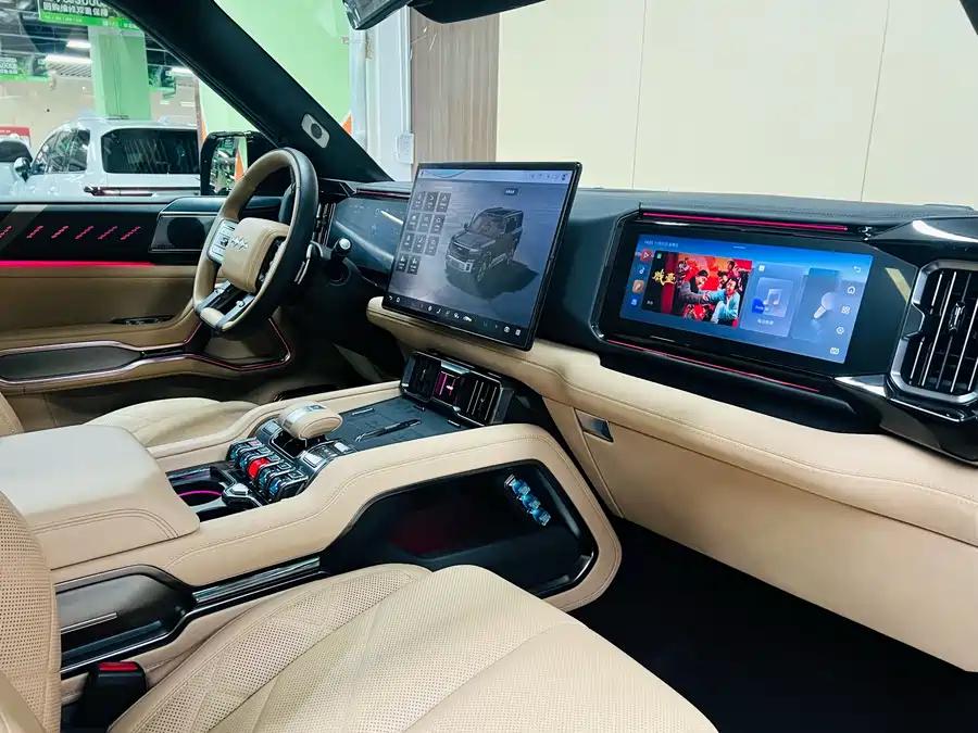 900x675_0_q87_c42_autohomecar__ChxpWGkiq0uAM4R2AAmzQ8SVUiw133.jpg.webp Used BYD Leopard 8 2025 Zhiyong flagship version 6 seats