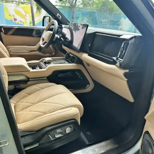 Used BYD Leopard 8 2025 Zhiyong flagship version 6 seats