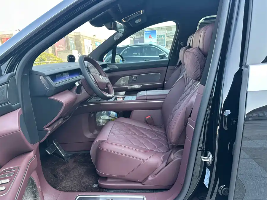 900x675_0_q87_c42_autohomecar__ChxpWGkmdw-AFcd7AAiDxi9MGWs880.jpg.webp Used NIO ES8 2026 seven-seater executive luxury version