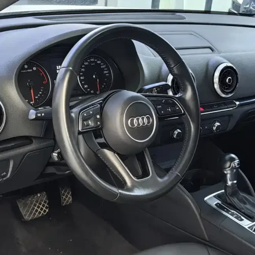 Used Audi A3 2020 Limousine 35 TFSI Fashion Type National V