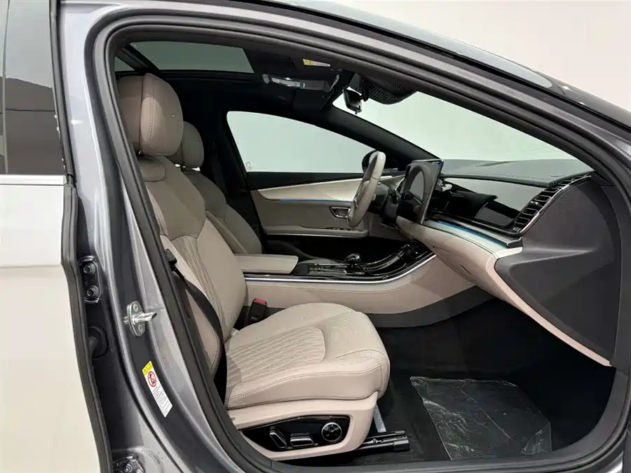 Used BYD Han 2025 EV 605KM premium model