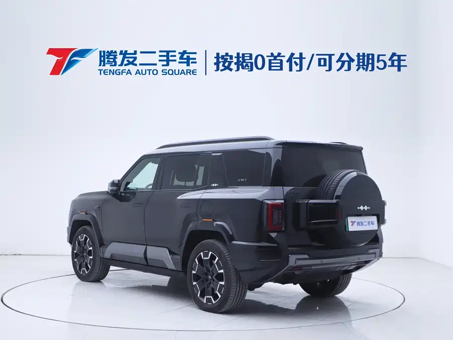 900x675_0_q87_c42_autohomecar__ChxpWGkpFWaASfUdAAUcFpx8wr0857.jpg.webp Used BYD Leopard 8 2025 Zhiyong flagship version 7 seats