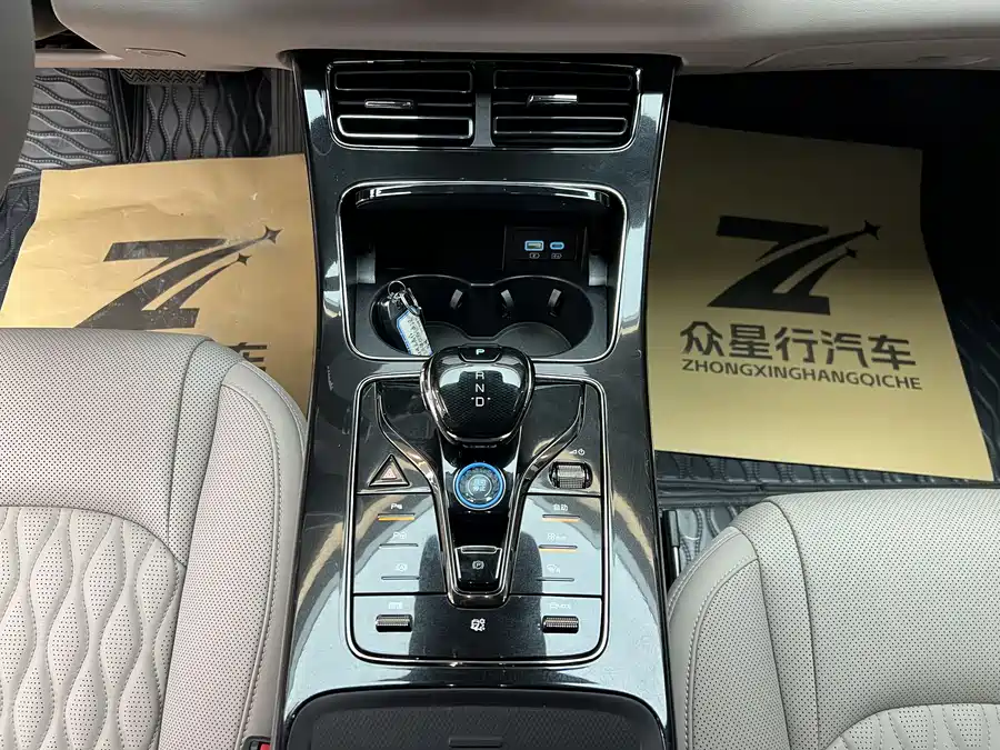 Used BYD Han 2025 EV 605KM premium model