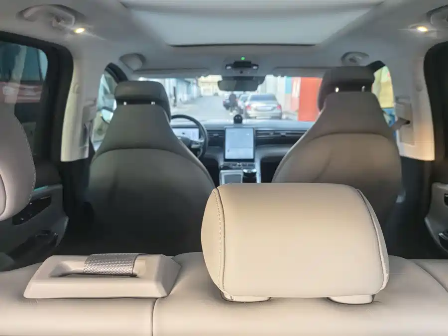 900x675_0_q87_c42_autohomecar__ChxpWGkpeWKAO52AAALD8xNux-s147.jpg.webp Used NIO ES6 2019 430KM First Commemorative Edition