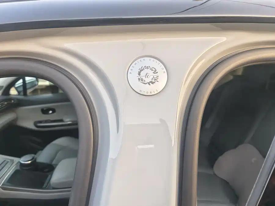 900x675_0_q87_c42_autohomecar__ChxpWGkpeWaABd7IAALLZ2m-6RQ366.jpg.webp Used NIO ES6 2019 430KM First Commemorative Edition